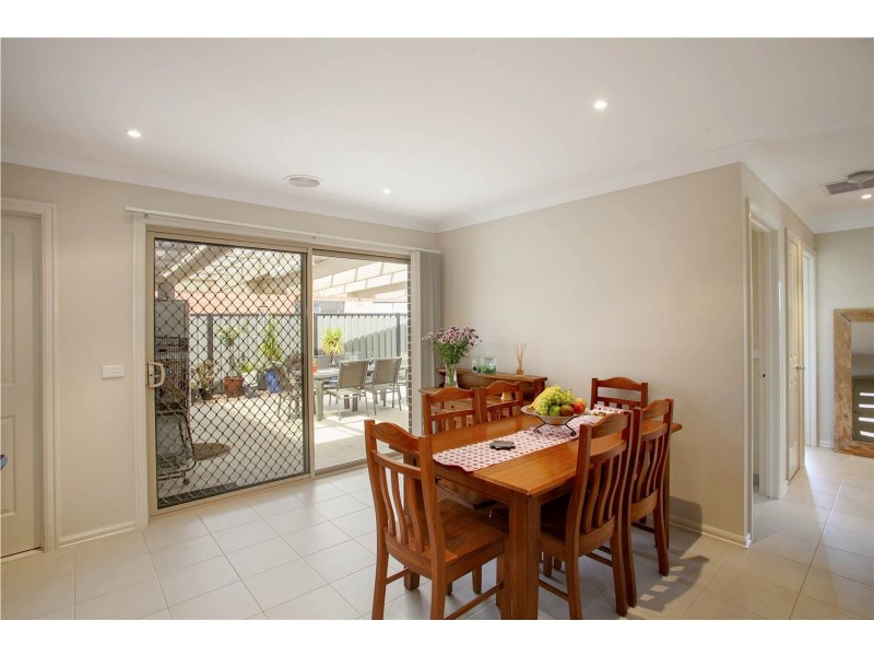 14 Raymond George Place, Lara VIC 3212