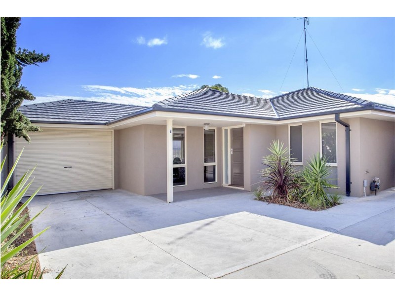 2/26 Benjamin Drive, Lara VIC 3212