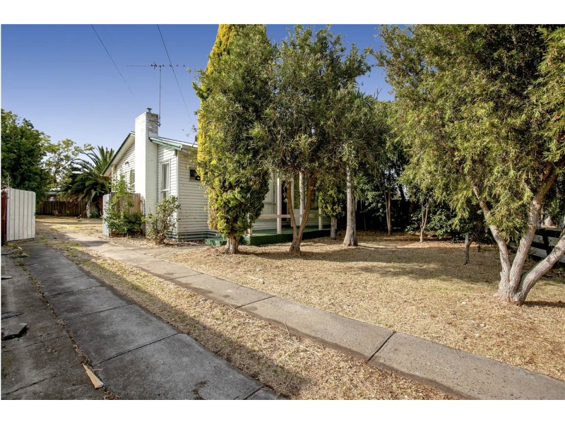 6 Kookaburra Court, Norlane VIC 3214