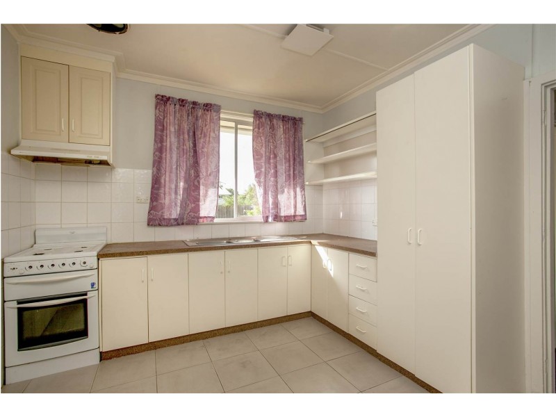 6 Kookaburra Court, Norlane VIC 3214