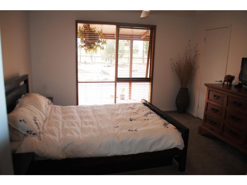 40 West Gateway, Lara VIC 3212