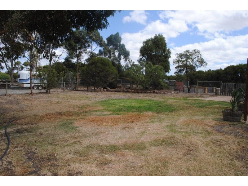 40 West Gateway, Lara VIC 3212