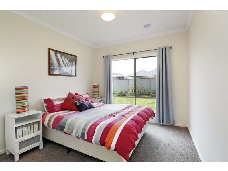 3 Bluebill Court, Lara VIC 3212