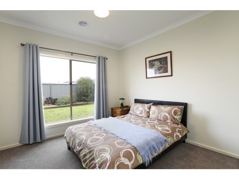 3 Bluebill Court, Lara VIC 3212
