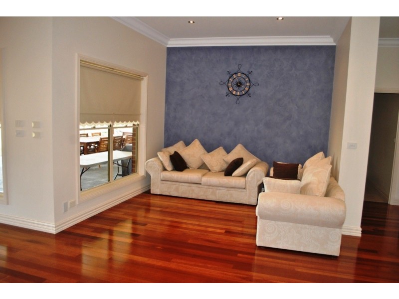 250 Emmersons Road, Lovely Banks VIC 3221