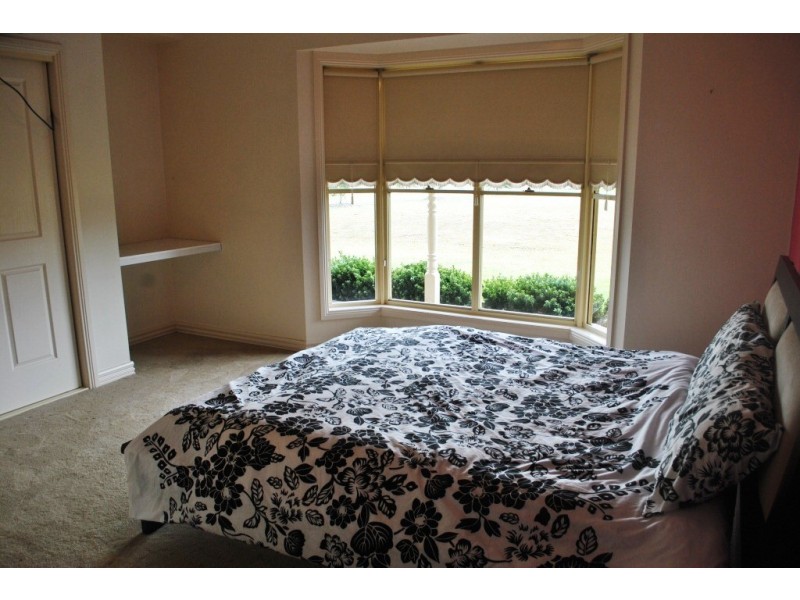 250 Emmersons Road, Lovely Banks VIC 3221