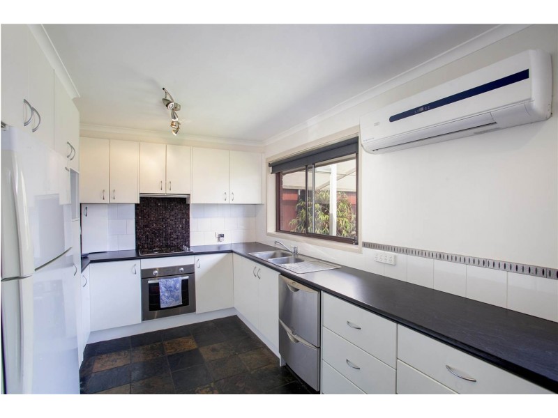 42 McClelland Avenue, Lara VIC 3212