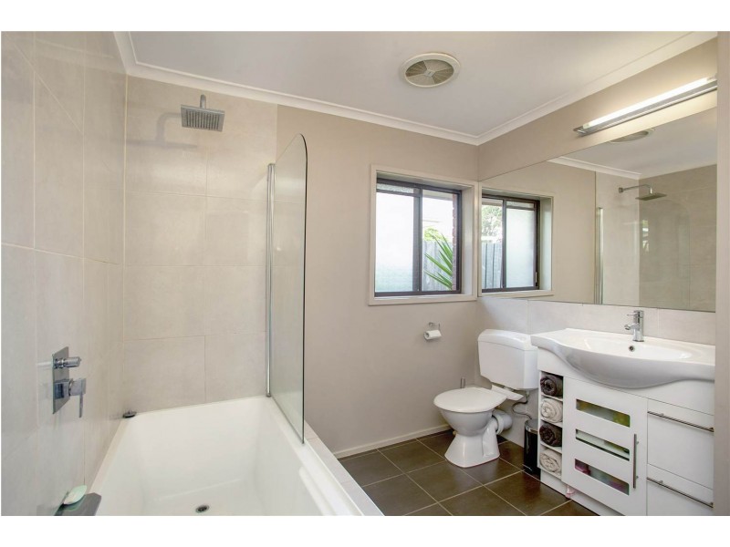 42 McClelland Avenue, Lara VIC 3212