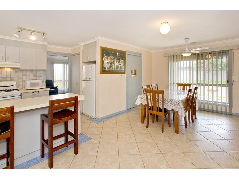 16 Riesling Court, Corio VIC 3214