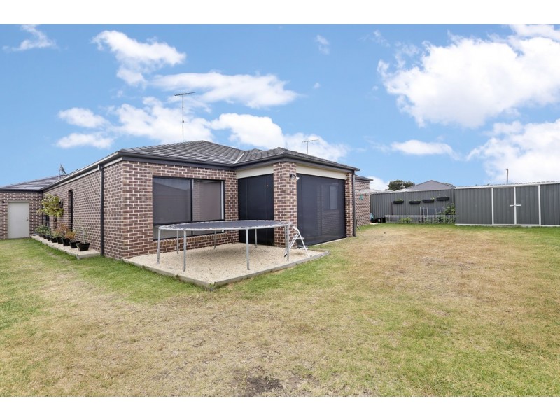 102 O’Hallorans Road, Lara VIC 3212