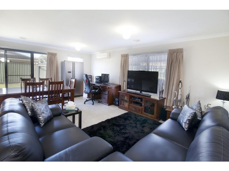 3 Grebe Court, Lara VIC 3212