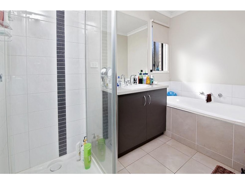 3 Grebe Court, Lara VIC 3212