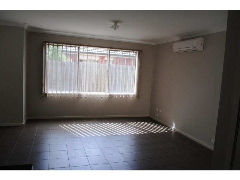 1/97 Flinders Avenue, Lara VIC 3212