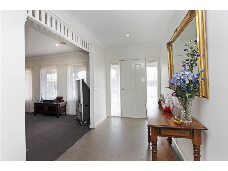 5-7 Moorhen Drive, Lara VIC 3212