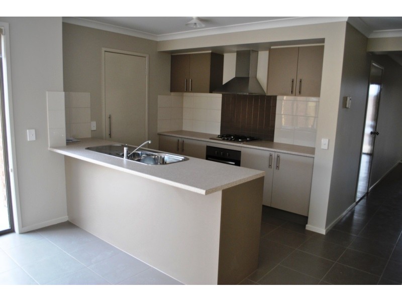 9 Speranza Court, Marshall VIC 3216