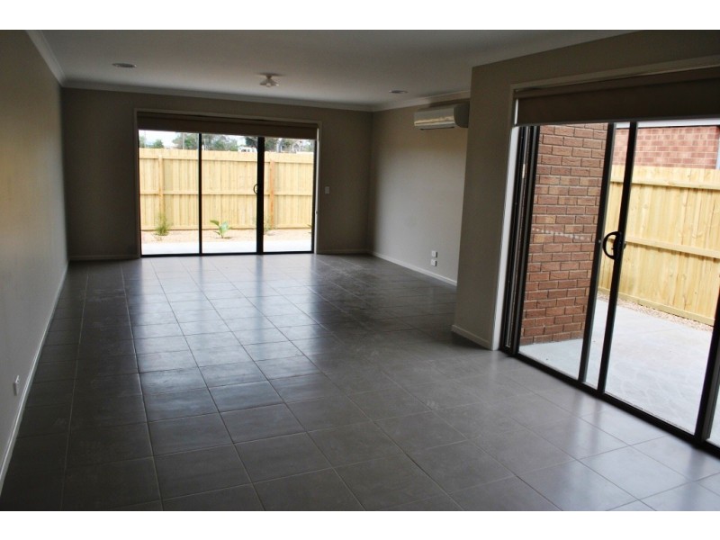 9 Speranza Court, Marshall VIC 3216