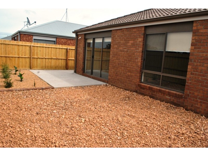 9 Speranza Court, Marshall VIC 3216