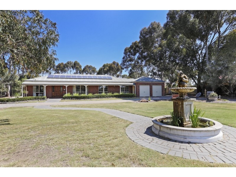 21 Thomas Road, Lara VIC 3212
