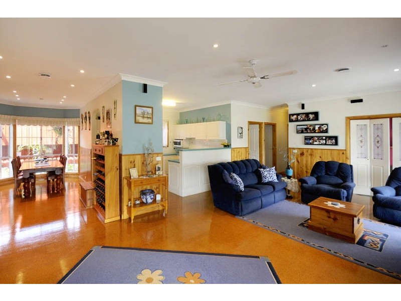 23 Reliance Avenue, Lara VIC 3212