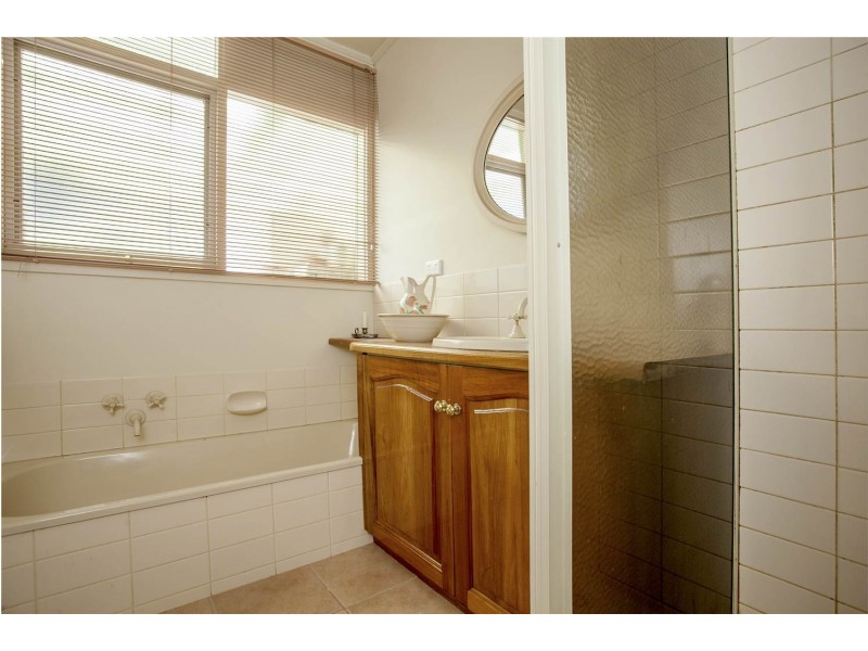 59 Walkers Road, Lara VIC 3212