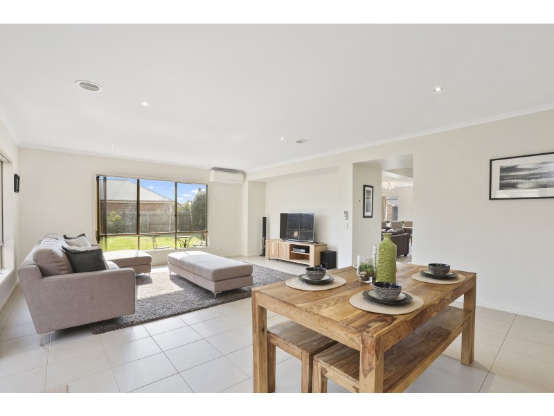 14-15 Hoffman Court, Lara VIC 3212