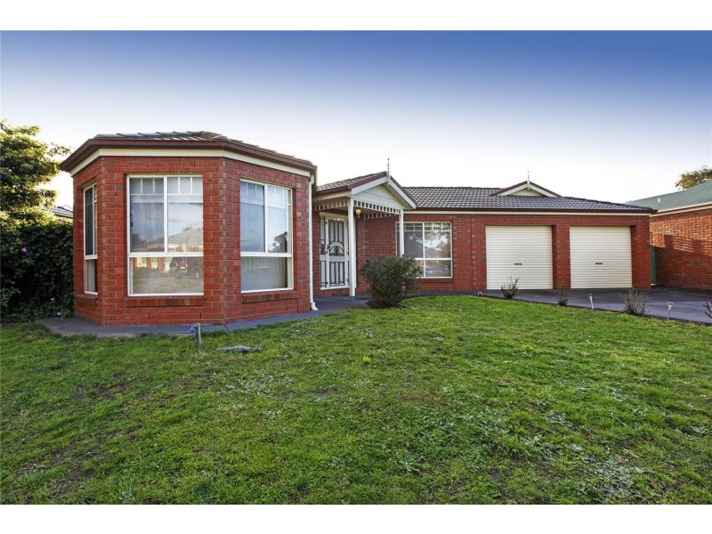15 Lipson Drive, Lara VIC 3212