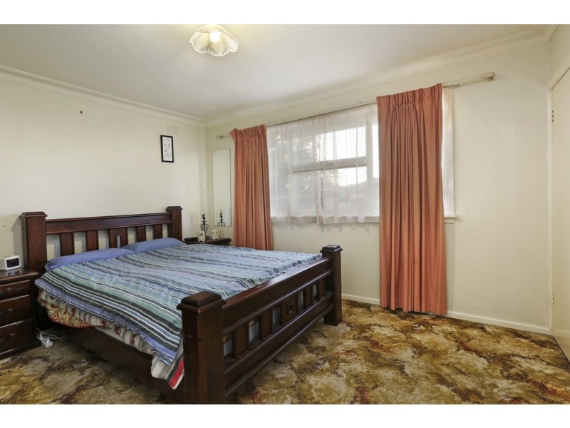 74 Flinders Avenue, Lara VIC 3212