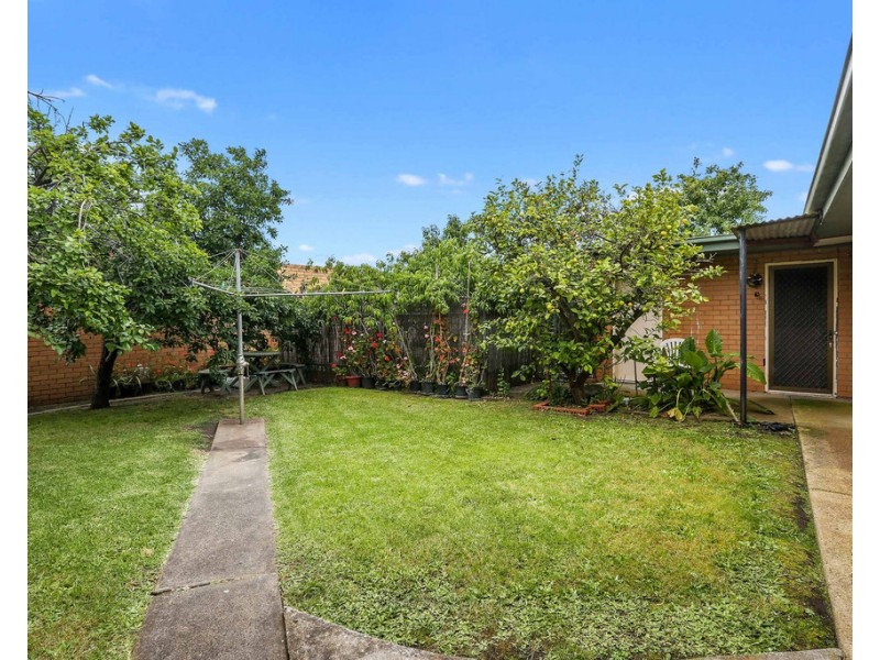 5 Holdsworth Court, Norlane VIC 3214