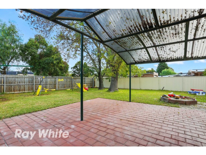 83 Smeaton Close, Lara VIC 3212