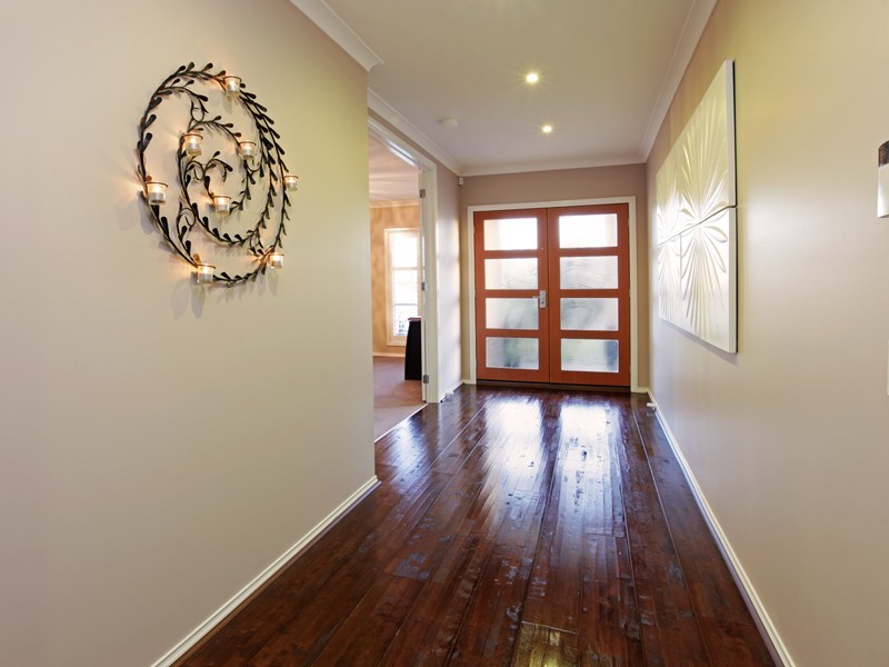 6 Moorhen Drive, Lara VIC 3212