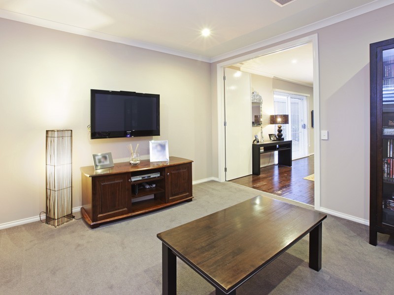 6 Moorhen Drive, Lara VIC 3212