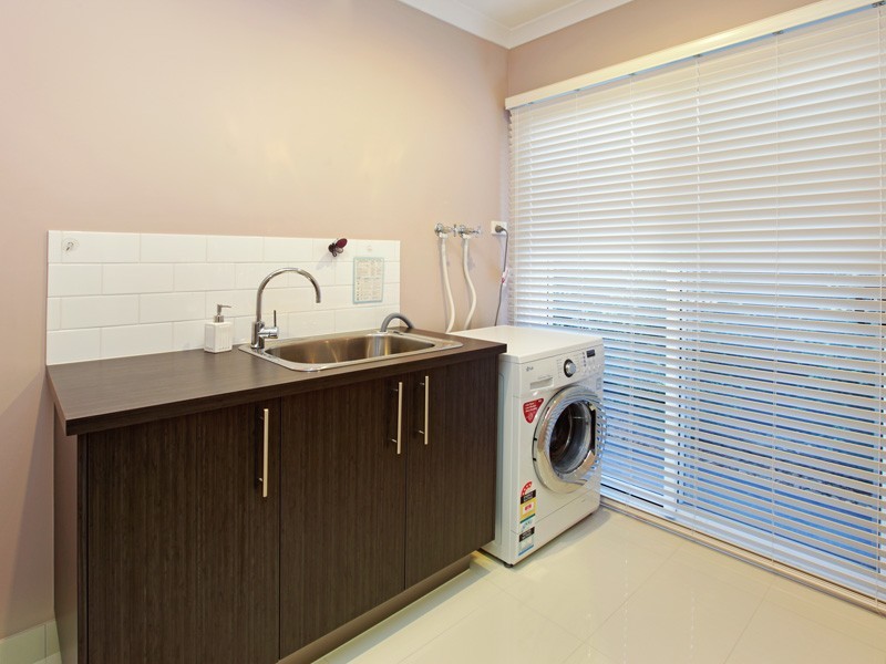 6 Moorhen Drive, Lara VIC 3212