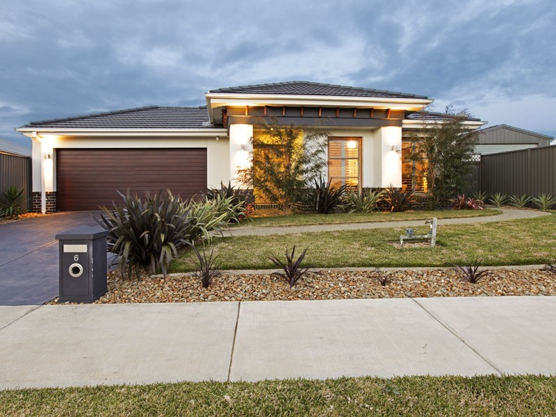 6 Moorhen Drive, Lara VIC 3212