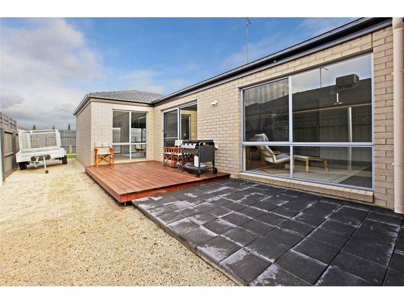 12 Citius Close, Lara VIC 3212