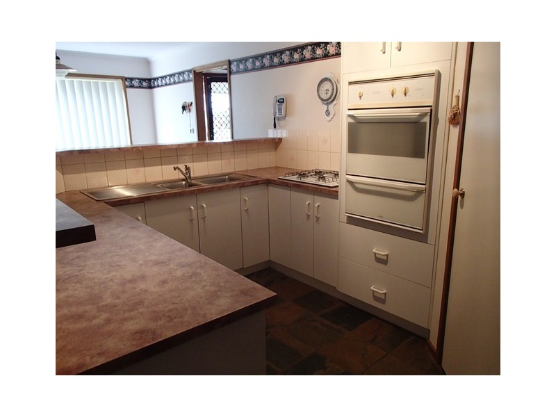 19 Kantara Crescent, Lara VIC 3212