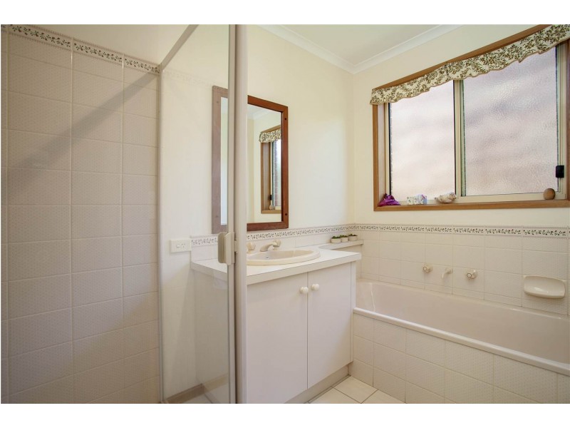3 Gillean Place, Lara VIC 3212