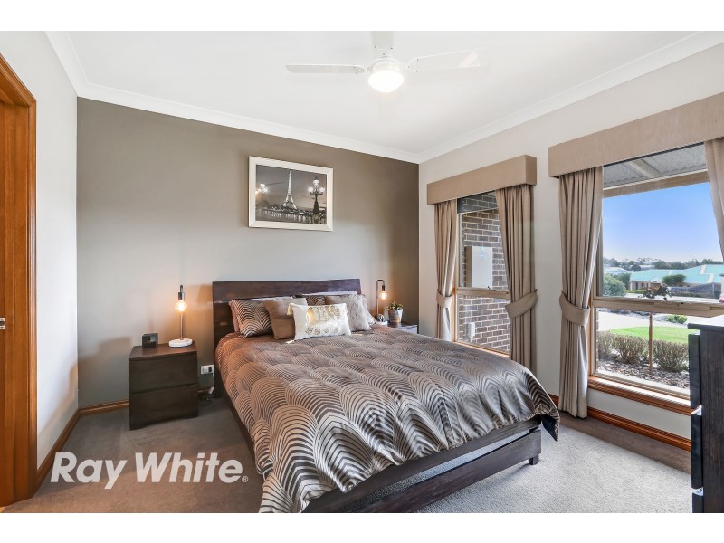 27 Pineview Court, Lara VIC 3212