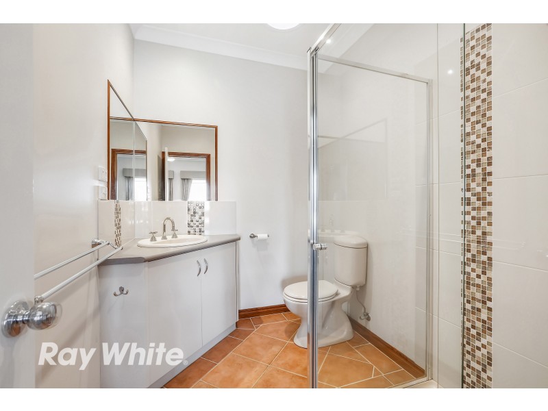 27 Pineview Court, Lara VIC 3212
