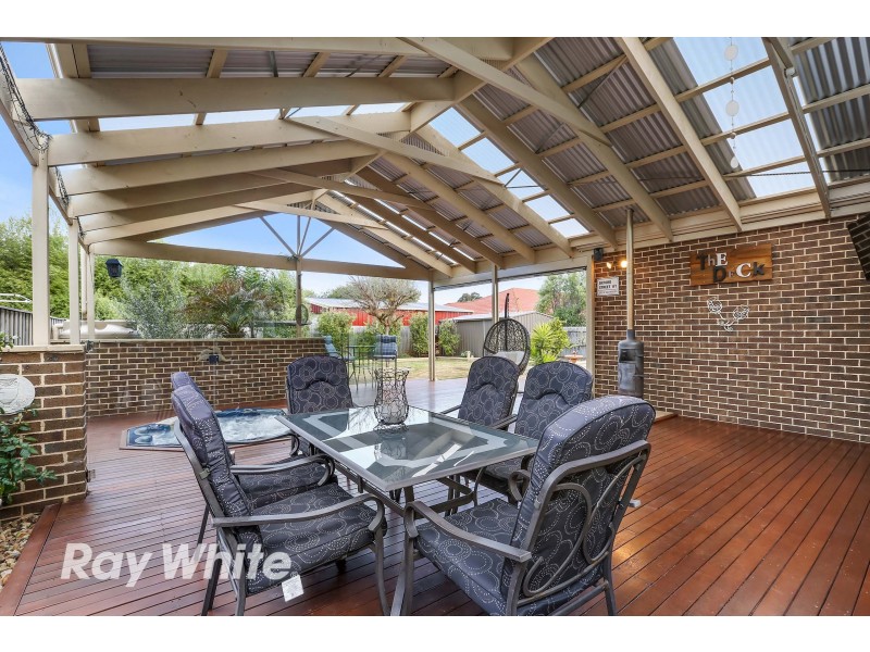27 Pineview Court, Lara VIC 3212