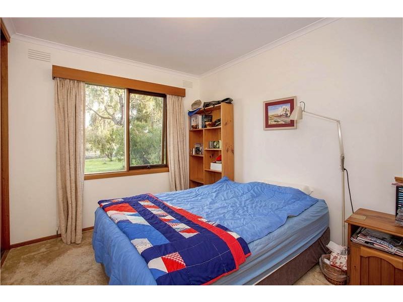 20 Little River Road, Little River VIC 3211