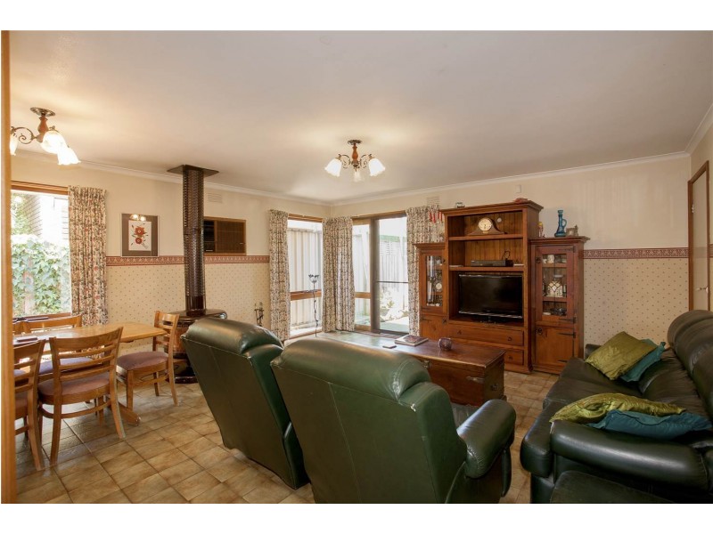 27 Rennie Street, Lara VIC 3212