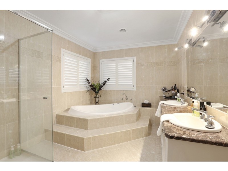 52 Lara Boulevard, Lara VIC 3212