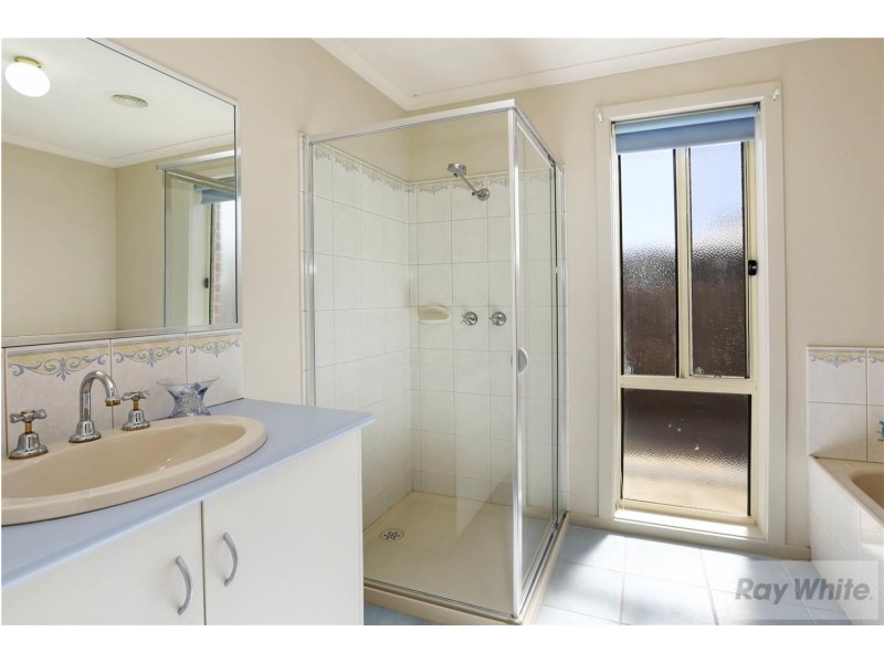 14 Evergreen Court, Lara VIC 3212