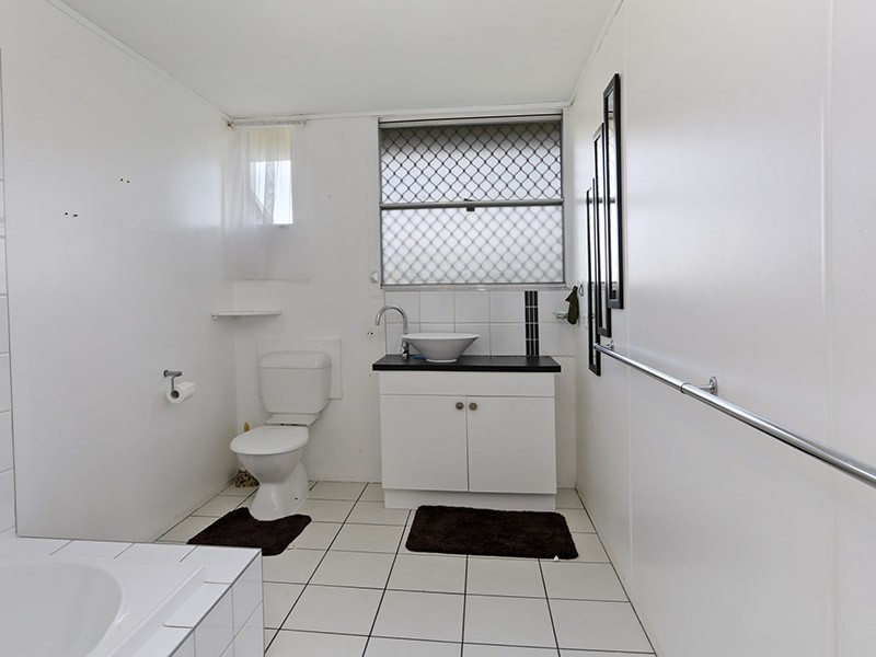 57 Glenelg Avenue, Corio VIC 3214