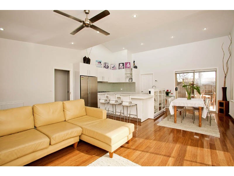 83 Kees Road, Lara VIC 3212