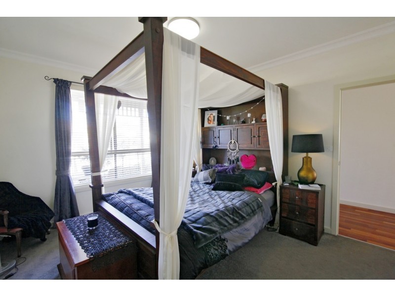 5 Hailar Lane, Lara VIC 3212