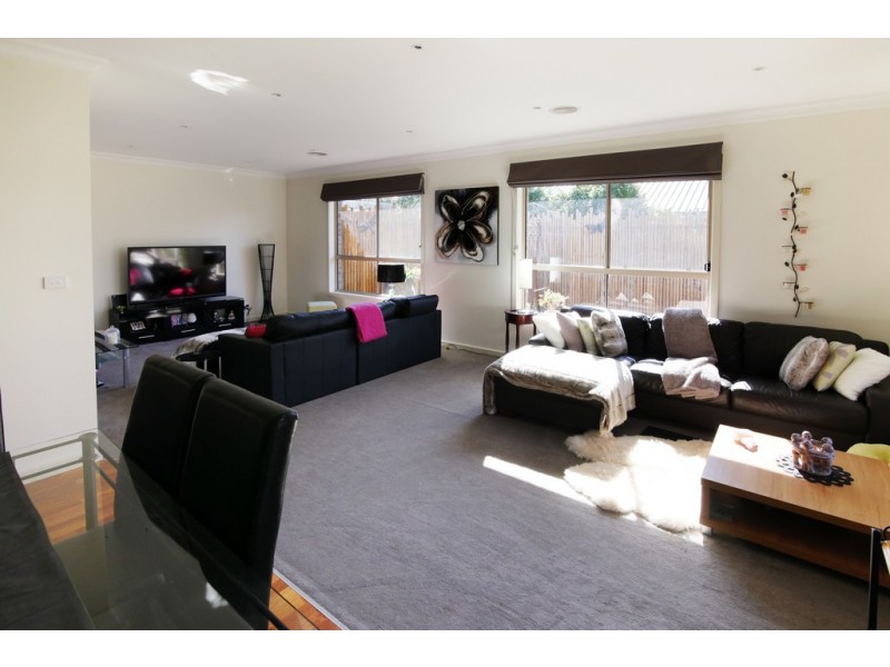 5 Hailar Lane, Lara VIC 3212