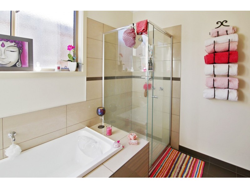 5 Hailar Lane, Lara VIC 3212