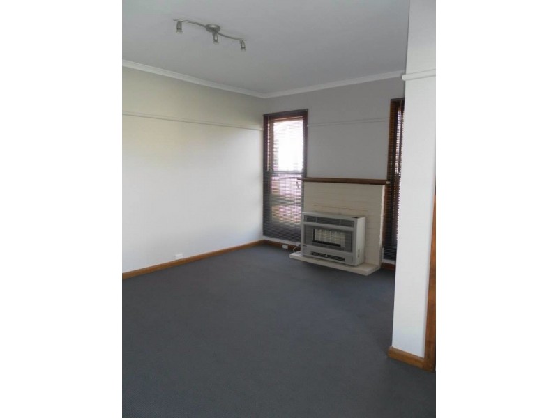 8 Jay Street, Norlane VIC 3214