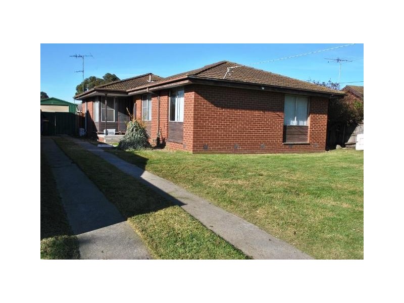 6 Leonis Court, Corio VIC 3214